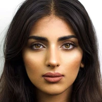 Radhika Rajput (ml mom)