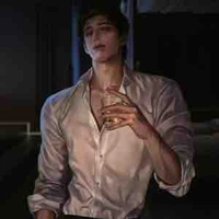 ¥. Dante Zephyr Ivar. 