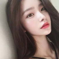 นีน่า(เเม่นางเอก)