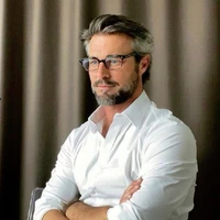 Declan De Santis