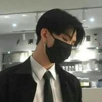 กอล์ฟ ( พ่อนายเอก )💜