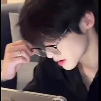 เฟ่ย(แม่พระเอก)