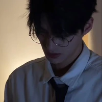 เซนต์(เพื่อนพระเอก)