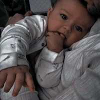 Yuvaan Singhania-fl son