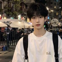 แมธธิว + เพื่อน นอ.