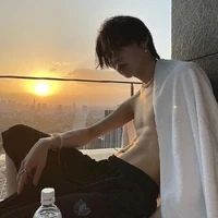 อีริค[พี่ชายคนรอง]