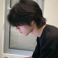 ยูฟ่า​(เพื่อนพระเอก​)​