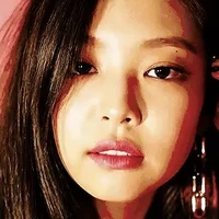 Jennie hwang ( D )