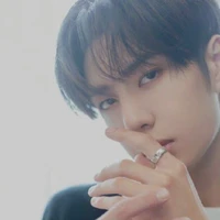 พงศ์(พระเอก)