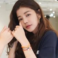 เมอร์น่า(เเม่นายเอก)