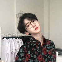 คิม(นายเอก)