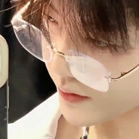 โคฟเวอร์|เพื่อนพระเอก - หมอ🧑‍⚕️🍷|