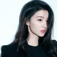 Ny. Atlanna E [ Mama ]