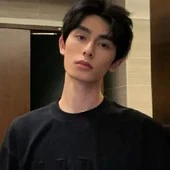 เฟิร์ส (พ.พ.อ)(พ.น.อ)