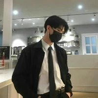 มากิ:พระเอก