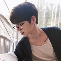 เฉินหยาง/ตอนใส่แว่น+วิก