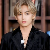 Kim Taehyung {Rare Omega}