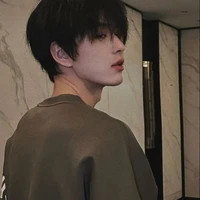 อลัน(พอ.+พี่คนที่2)