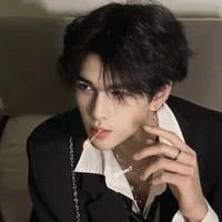 เอ็ม(พ่อน.อ)