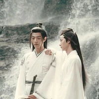 สองตัวประกอบ