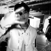 การันต์ (พี่ชายน.อ)