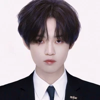 Zhong e