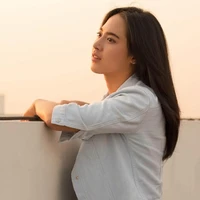 น้องสาวนางเอก  จำปา