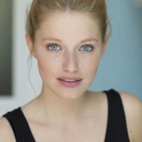 Lara Hale