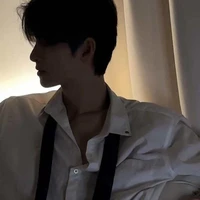 โคม(พระเอก)