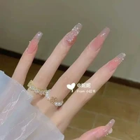 แม่จีน(ขก.หารูปครับ-_-)