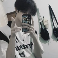 มิลด้า ฟิลเคอร์ | เพื่อน นอ.