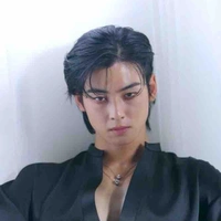 Guardaespaldas *Eunwoo*