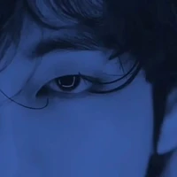 Kim Taehyung / V