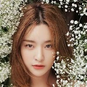 ถิงถิง(นางเอก)