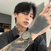นาธาน(พ.อ)😈🔞