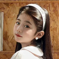 เหนือขวัญ:ตอนเด็ก