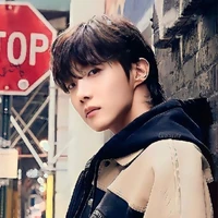 Jung J-Hope