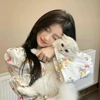 นารี  แฟนดารา(พ.น.อในบริษัท)
