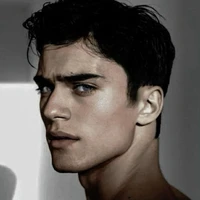 Aaron russo