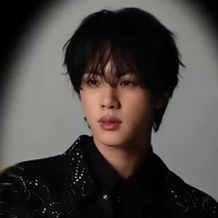 Jin ( left hand man)