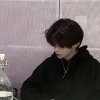 เดย์(เพื่อนนายเอก+นักเวทย์อันดับ2)
