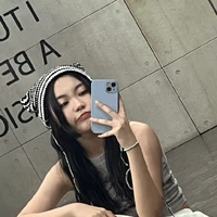 มุกกิ(หัวหน้าห้อง ม.5/7)