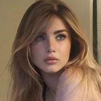 Olivia Jones (24Y)