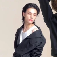 hyunjin🍭(F)
