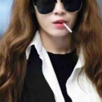 โมน่า(เพื่อนพ.อ)การ์ดน.อ