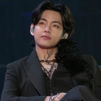 Kim Taehyung (V)