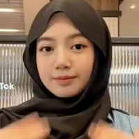 Alesya Nadira putri