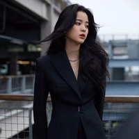 Elea Agatha[skrtrs London]