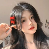 เอวา (พี่สาวนายเอก)