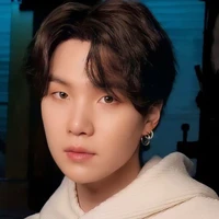 Kim Yoongi Suga